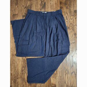 Abercrombie & Fitch NWT Women’s Medium Short Linen Cotton blend navy slacks